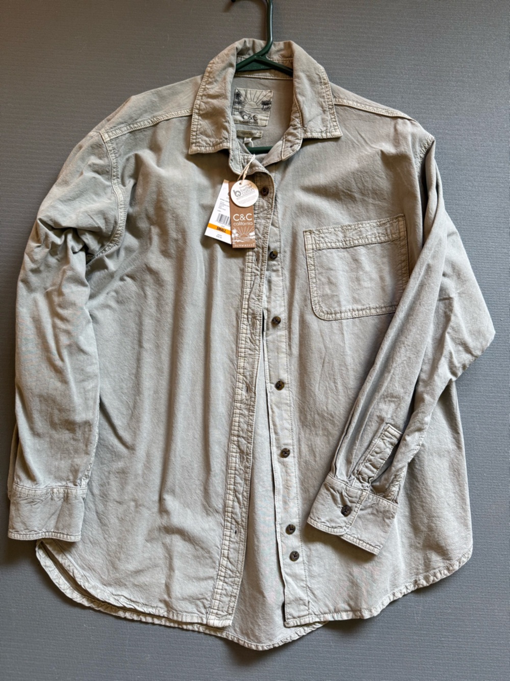C & C  California %100 cotton button down shirt NWT